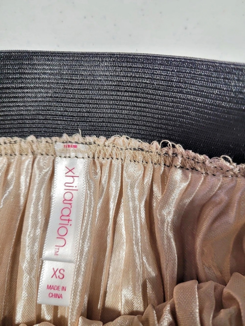 Xhilaration Metallic Pleated Midi Skirt in Brown Size XS Like New - Picture 3 of 3